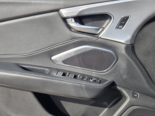 Used 2021  Acura Base image 24