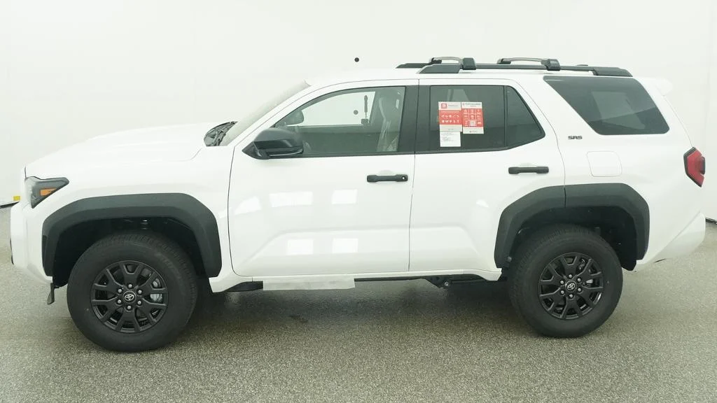 New 2026 Ice Cap Toyota SR5 image 11
