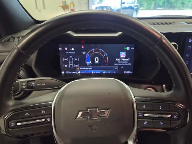 Used 2025 Black Chevrolet Trail Boss image 28