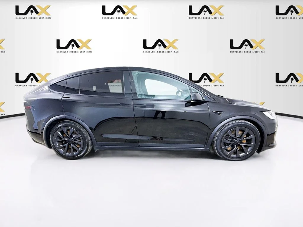 Used 2023 Black Tesla Standard Range image 8
