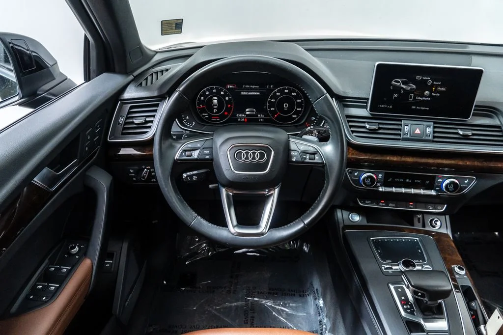 Used 2019 Black Metallic Audi 2.0T Premium Plus image 14