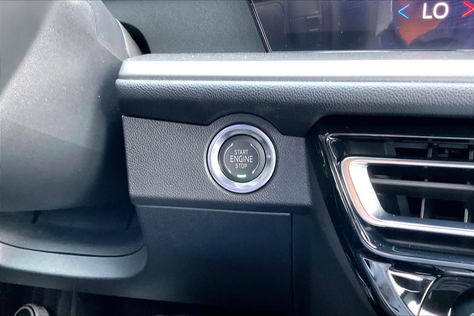 2026 Chevrolet Traverse LT - Photo 20