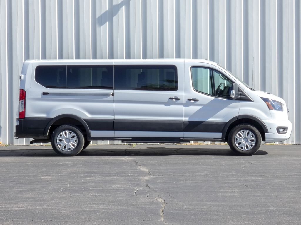 Used 2025 Ford Transit Passenger Van XLT with VIN 1FBAX2YG3SKA43935 for sale in Kansas City