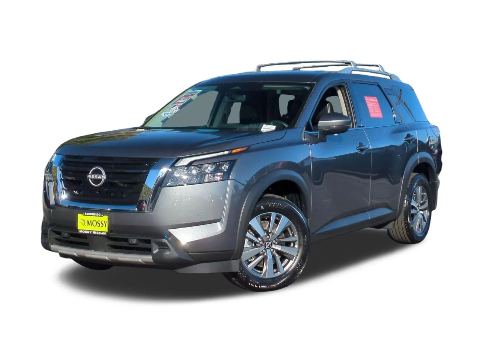 2025 Nissan Pathfinder SL 4WD's photo