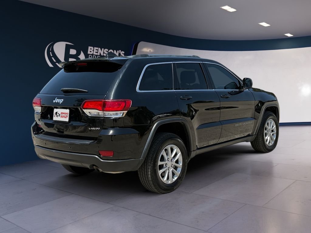 Used 2021 Black Jeep Laredo E image 5