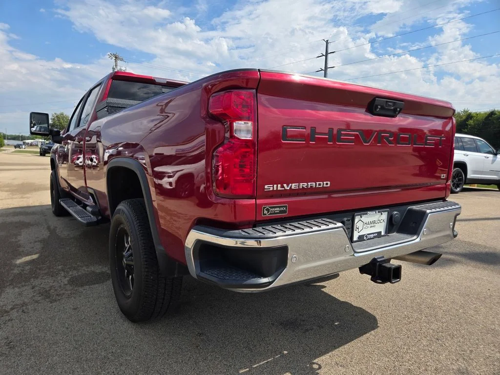 Used 2020 Red Chevrolet LT image 35