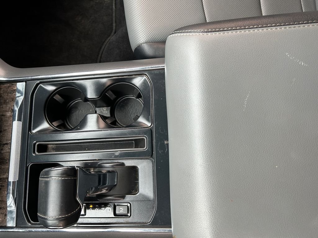 Used 2023 White Ford Lariat image 23