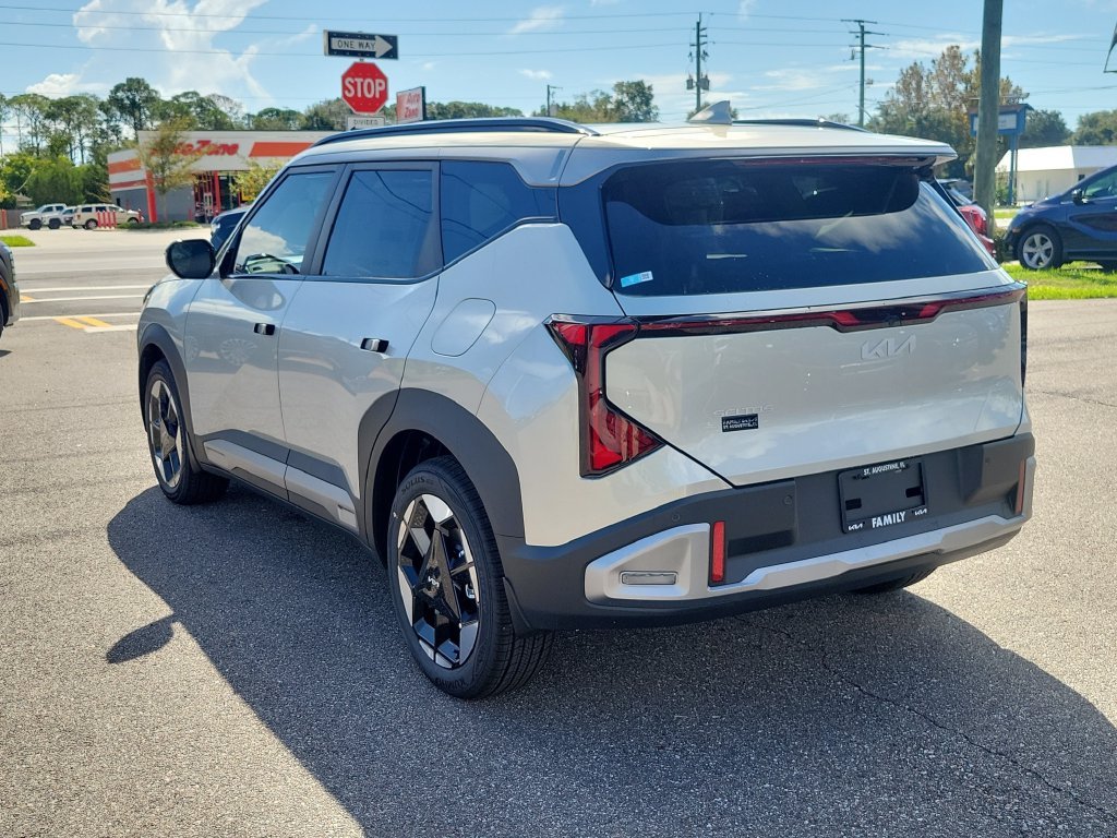 New 2027 Ivory Silver Kia EX image 4