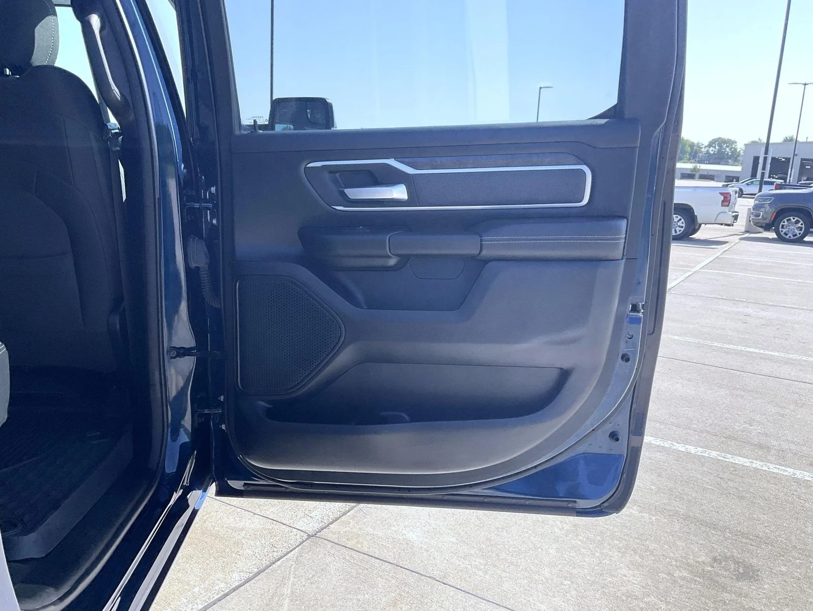 Used 2021 Blue Ram Big Horn/Lone Star image 19