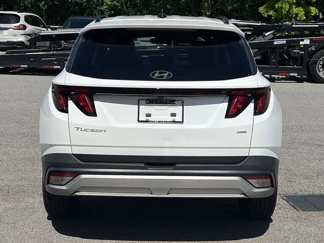 Used 2026 White Hyundai SEL Plus image 12