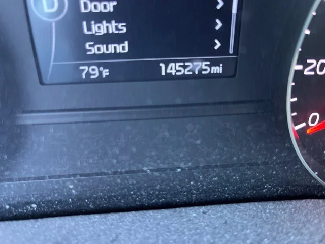 Used 2017 Snow White Pearl Kia EX image 18