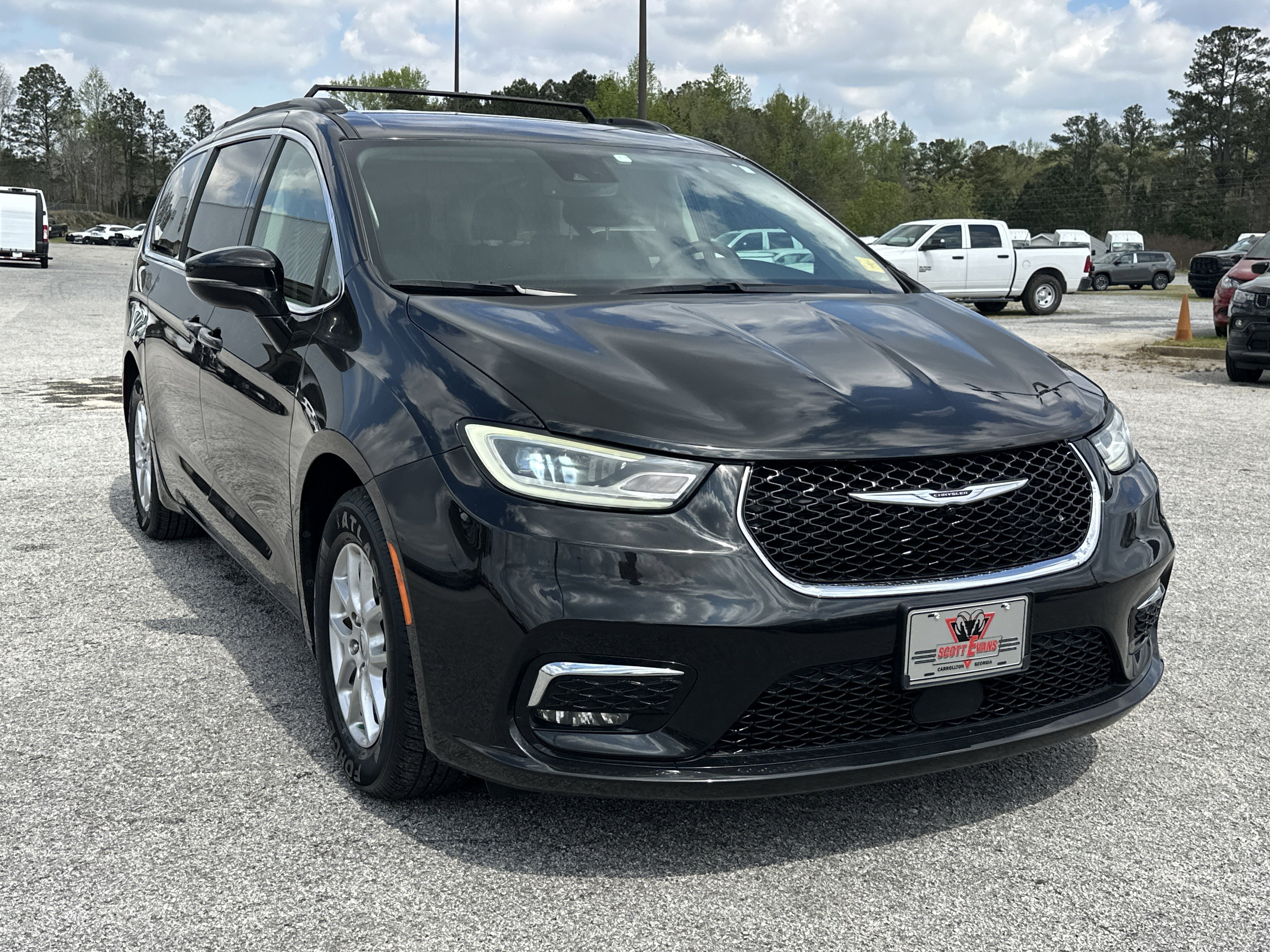 Used 2022 Chrysler Pacifica Touring L with VIN 2C4RC1BG8NR191002 for sale in Carrollton, GA