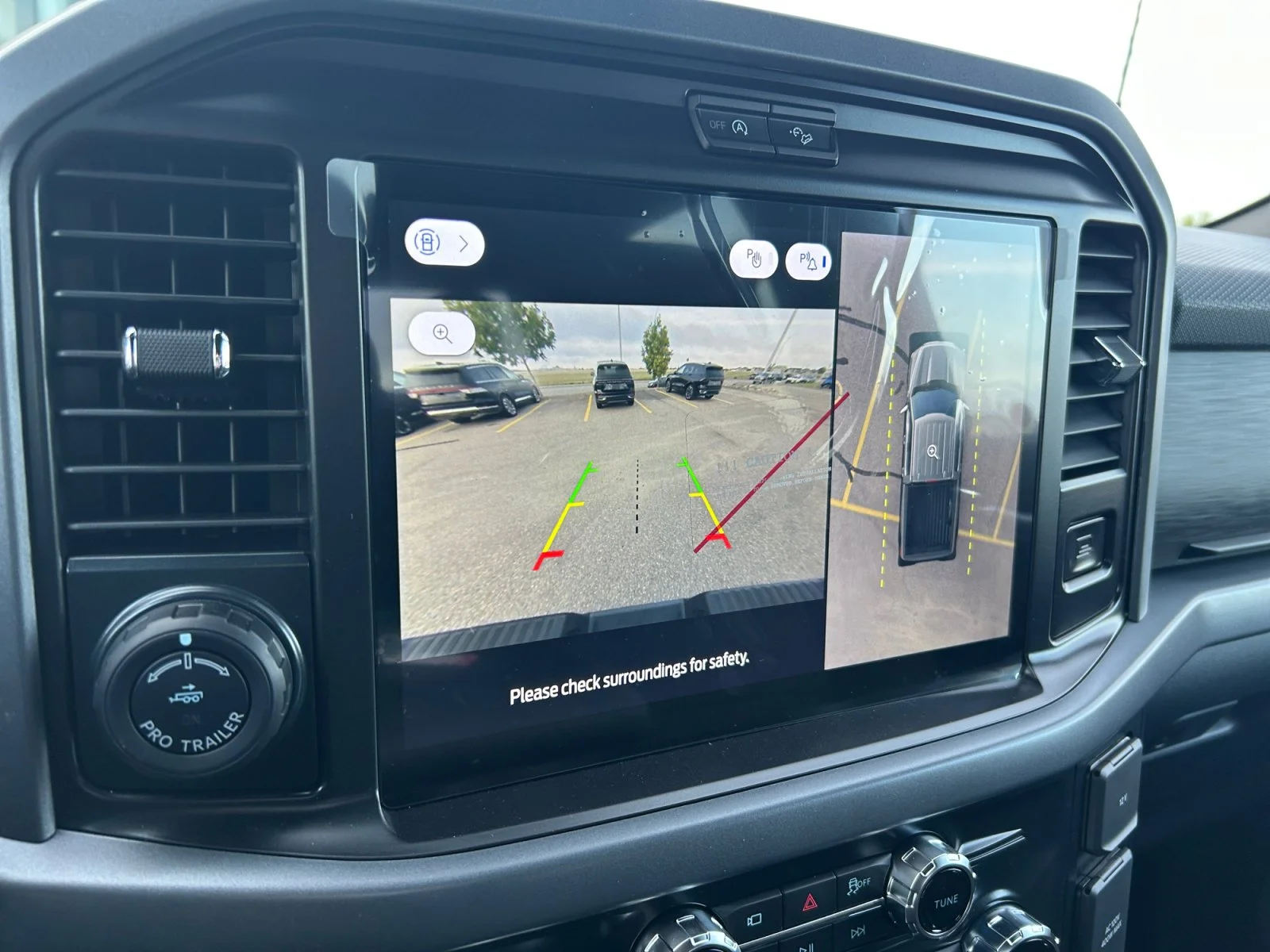 New 2026 Avalanche Ford XLT image 25