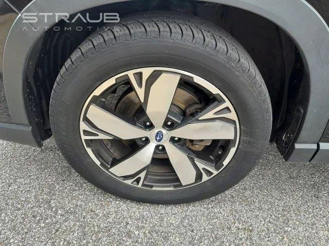 Used 2020 Crystal Black Silica Subaru Touring image 9