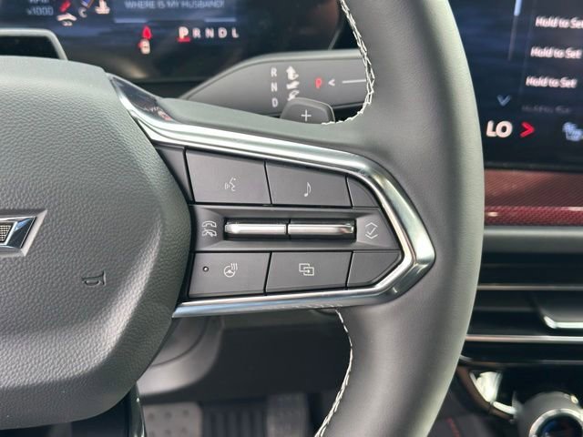New 2026 Mosaic Black Metallic Chevrolet Z71 image 5