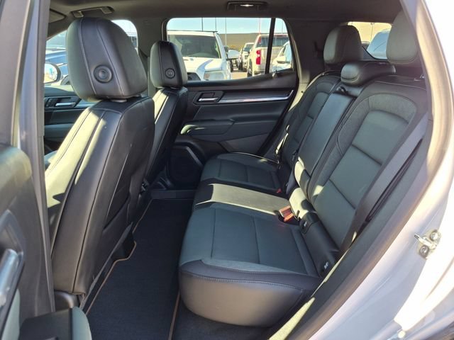 Used 2026 Summit White GMC AT4 image 28