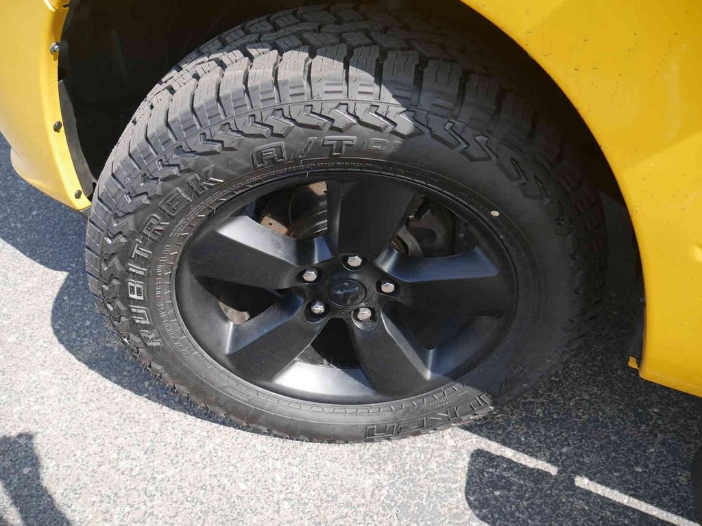 Used 2019 Yellow Ram Express image 12