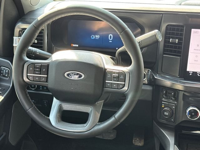 Used 2026 White Ford Lariat image 12
