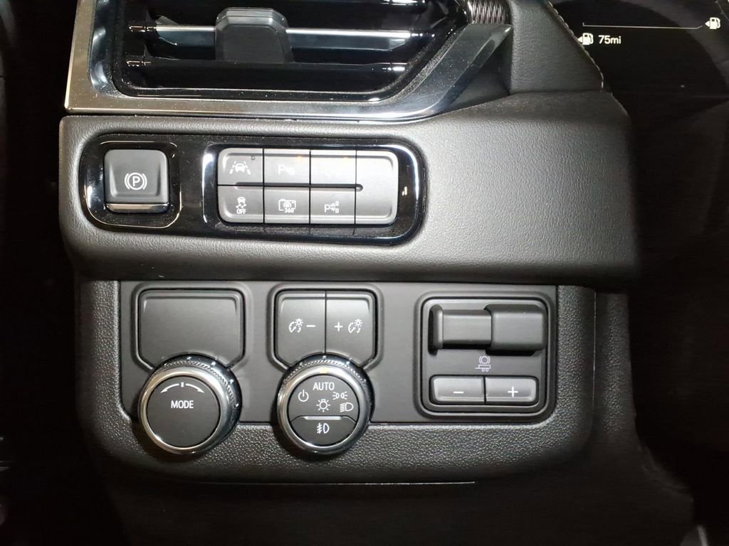 2026 GMC Yukon XL Elevation - Photo 15