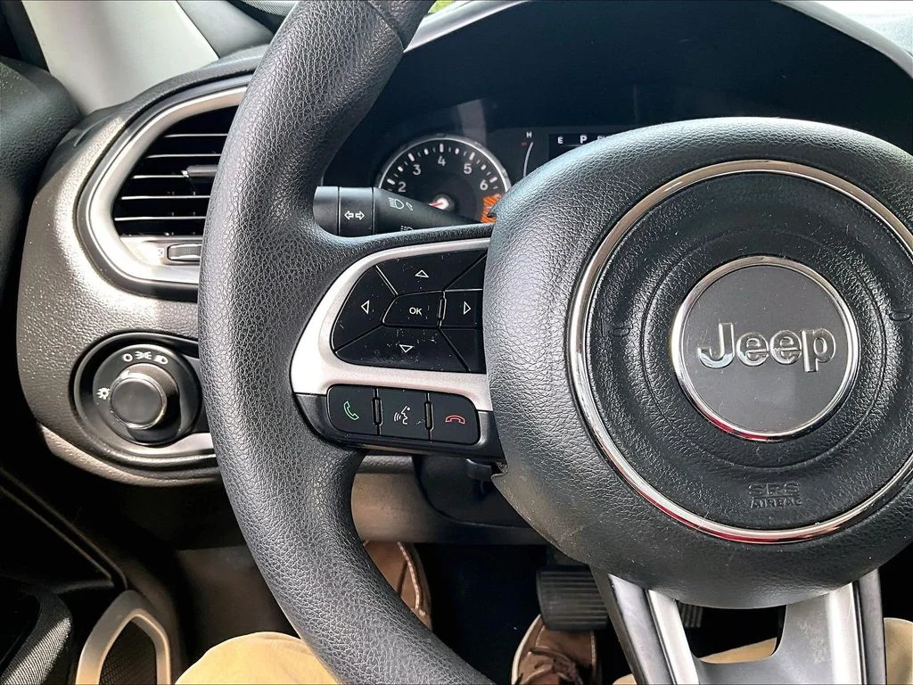 Used 2020 Black Jeep Sport image 12