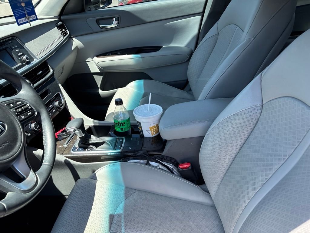 Used 2016 Silver Kia EX image 29