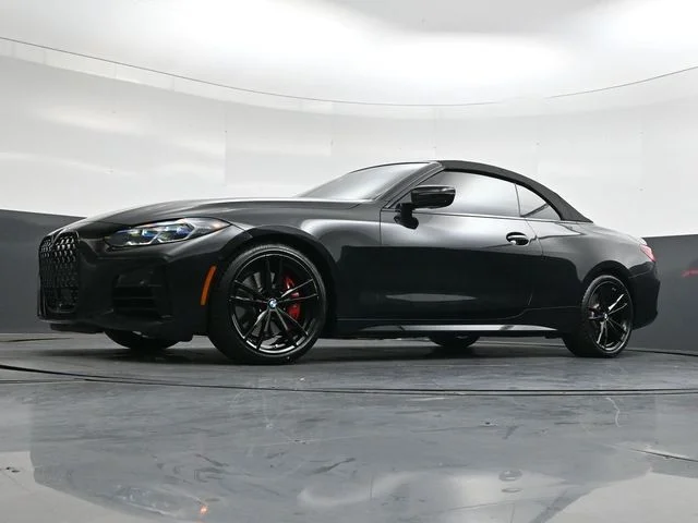 Used 2022 Black BMW M440i image 27