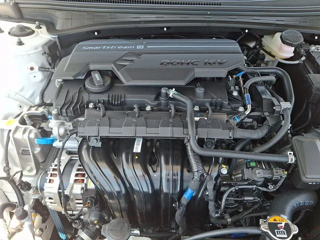 New 2026 White Hyundai SEL Sport image 19