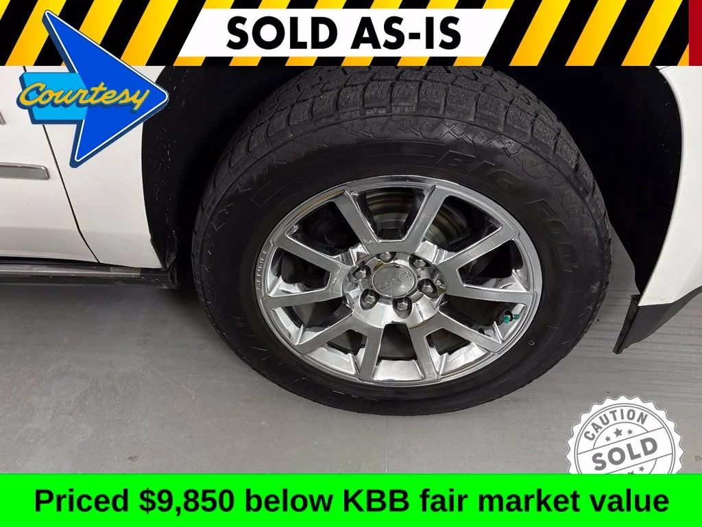 Used 2019 White GMC Denali image 10