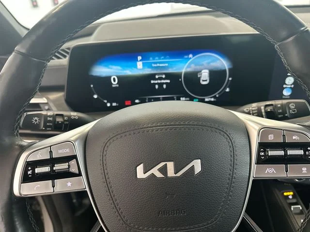 Used 2024 Gray Kia SX X-Pro image 12