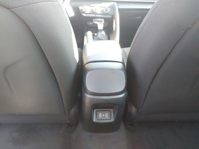 New 2026 White Hyundai SE image 26