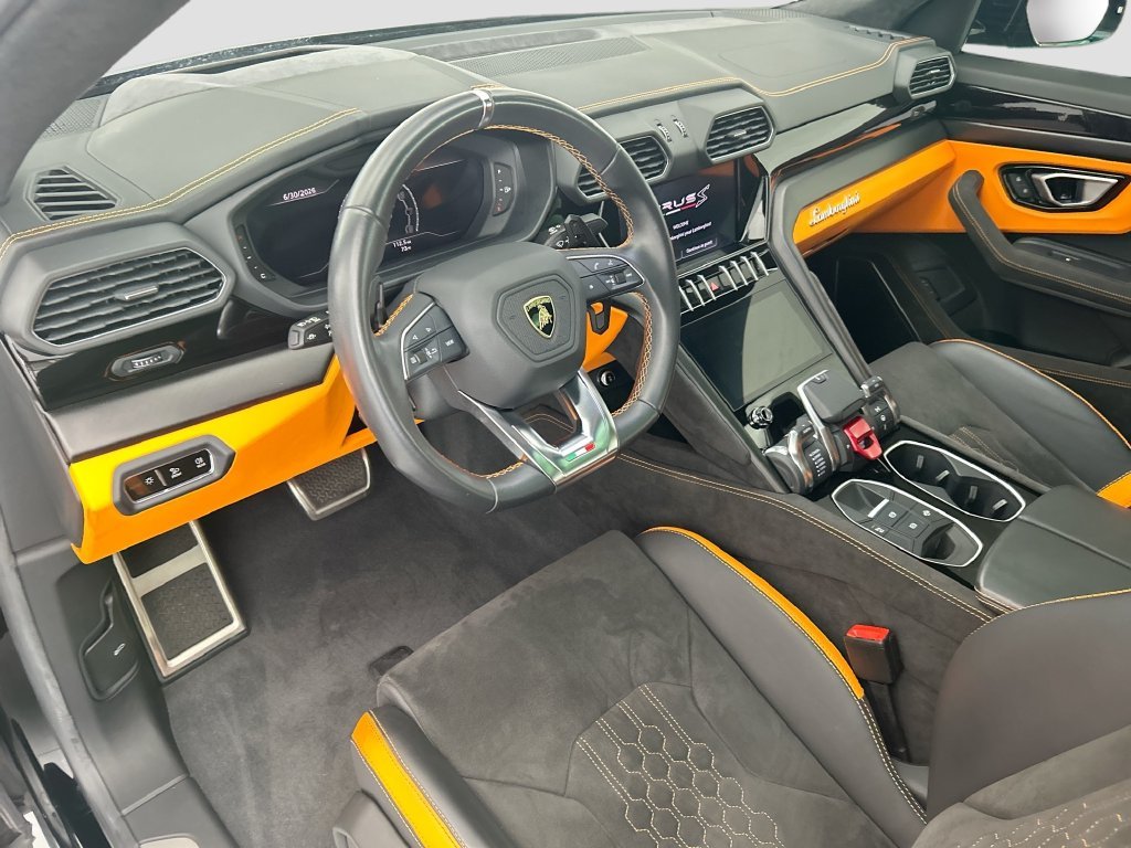 2023 Lamborghini Urus S - Photo 9