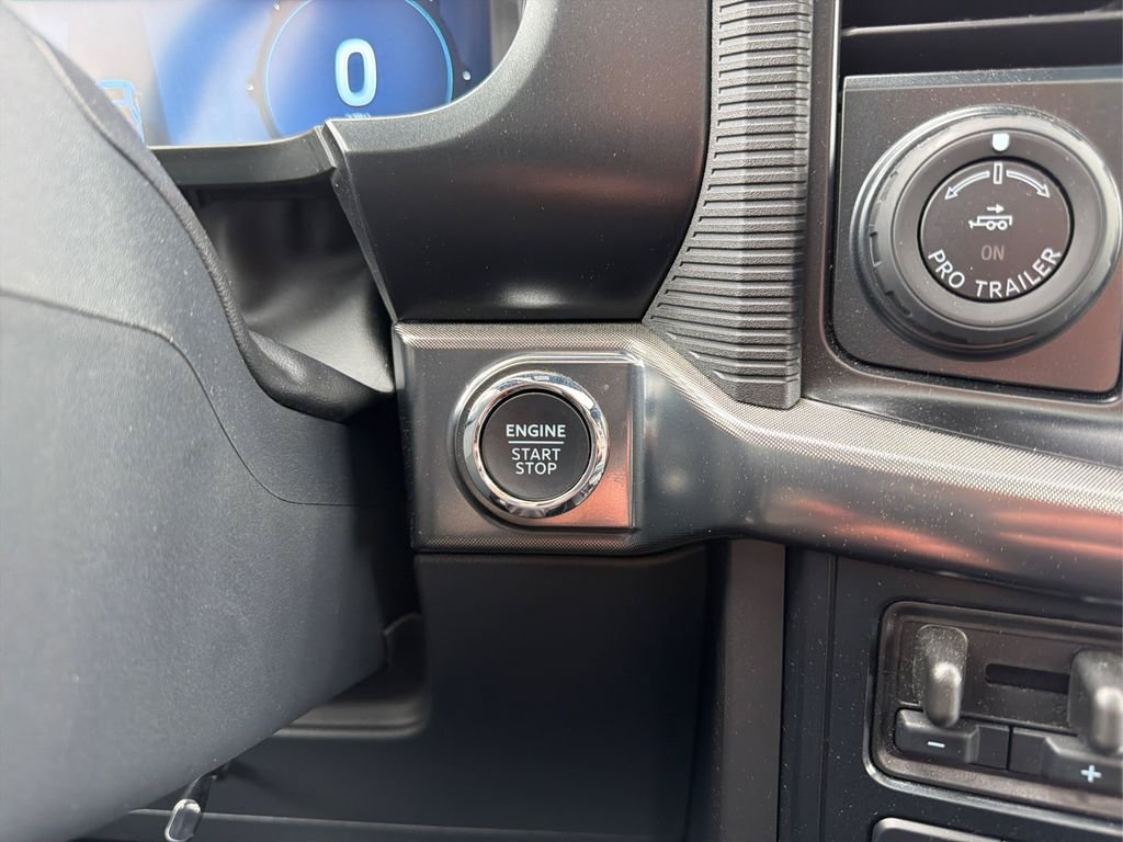 Used 2025 Black Metallic Ford Tremor image 28