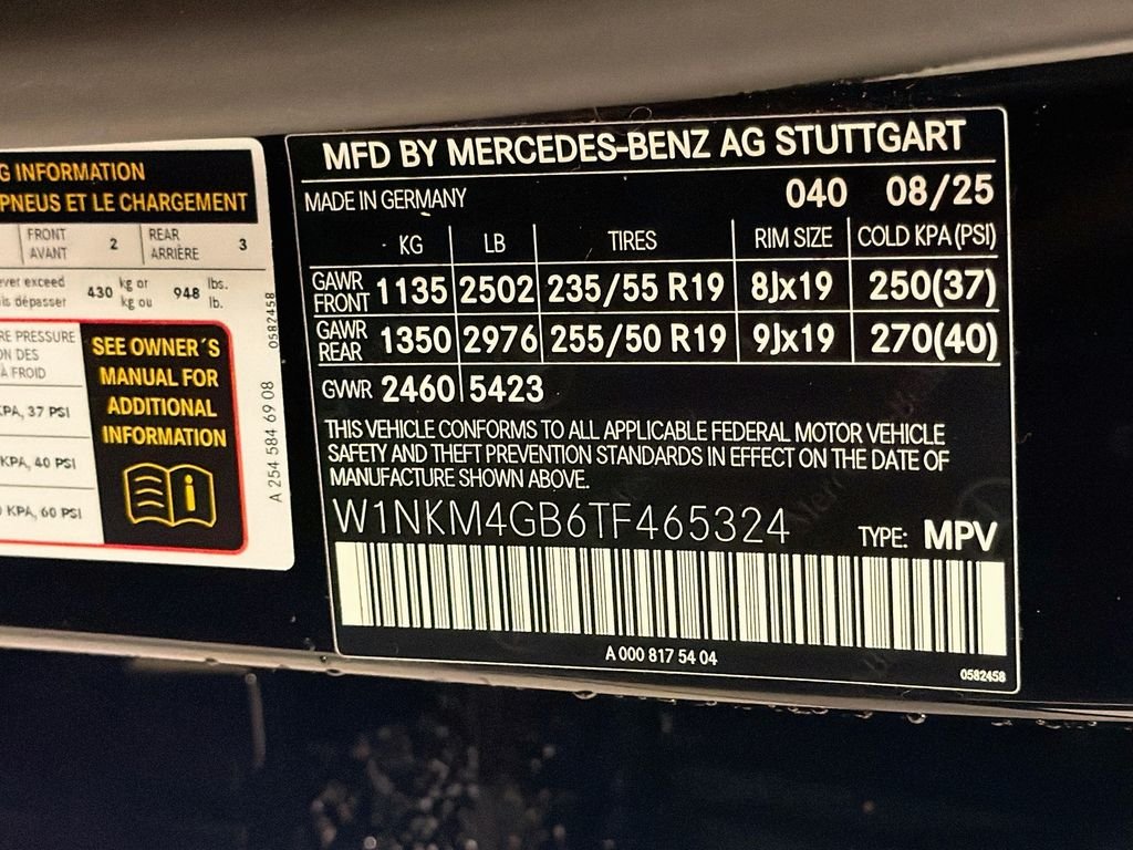 Certified Used 2026 Black Mercedes-Benz GLC 300 image 34