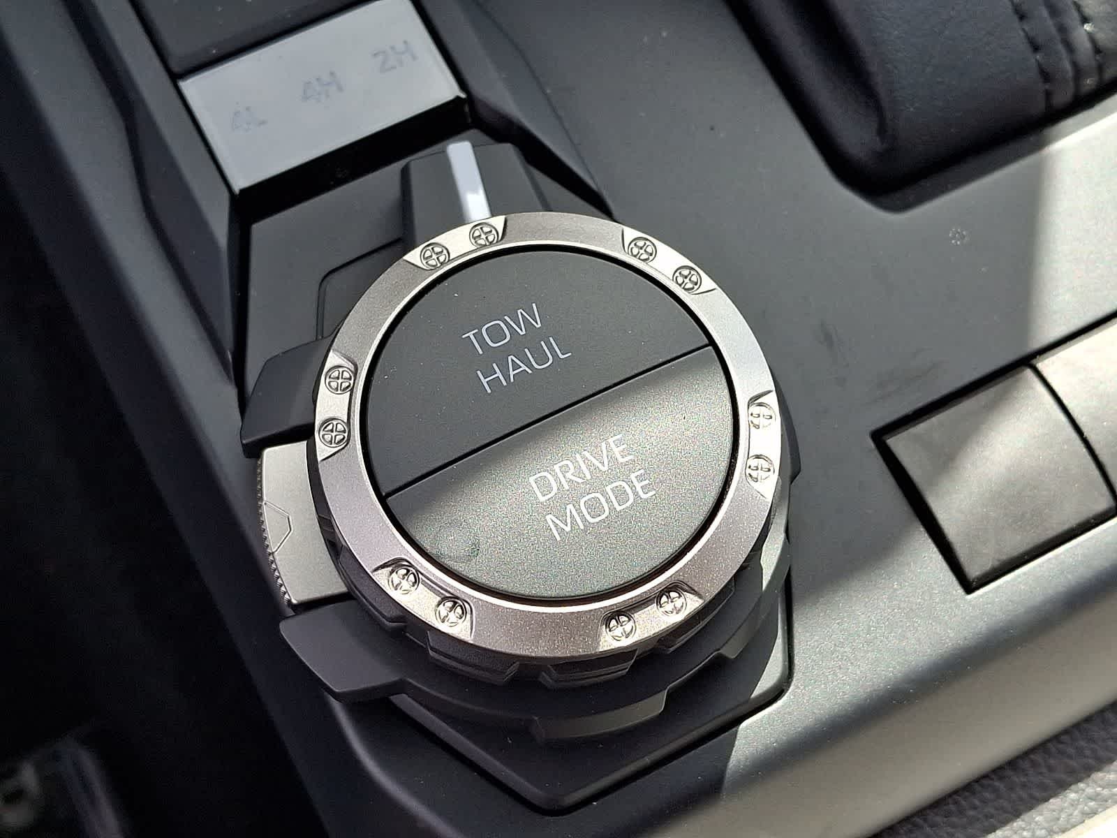 2026 Toyota Tacoma TRD Sport - Photo 17