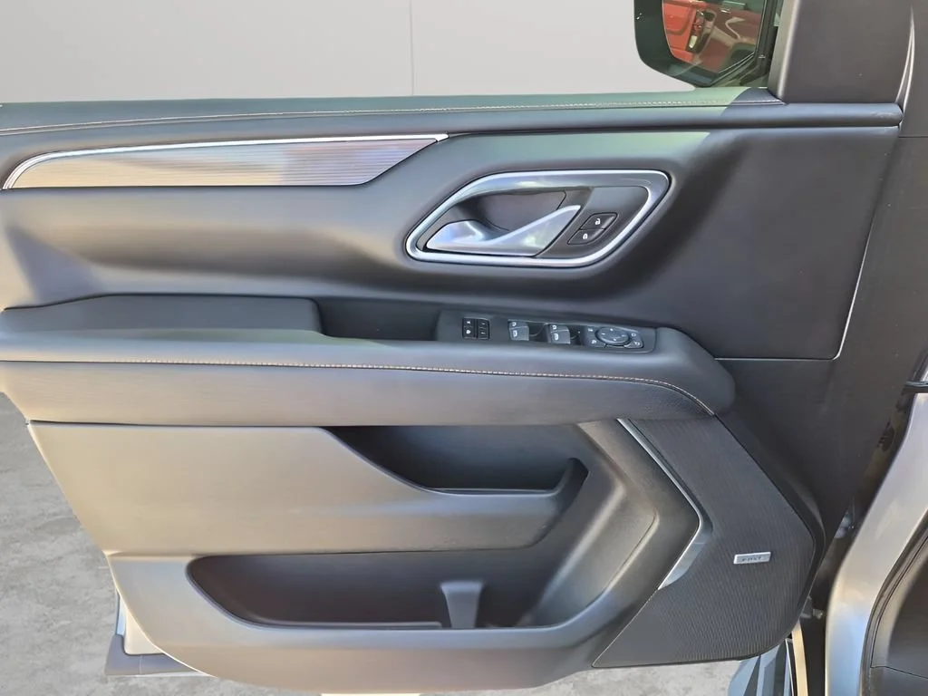 2024 GMC Yukon AT4 - Photo 33