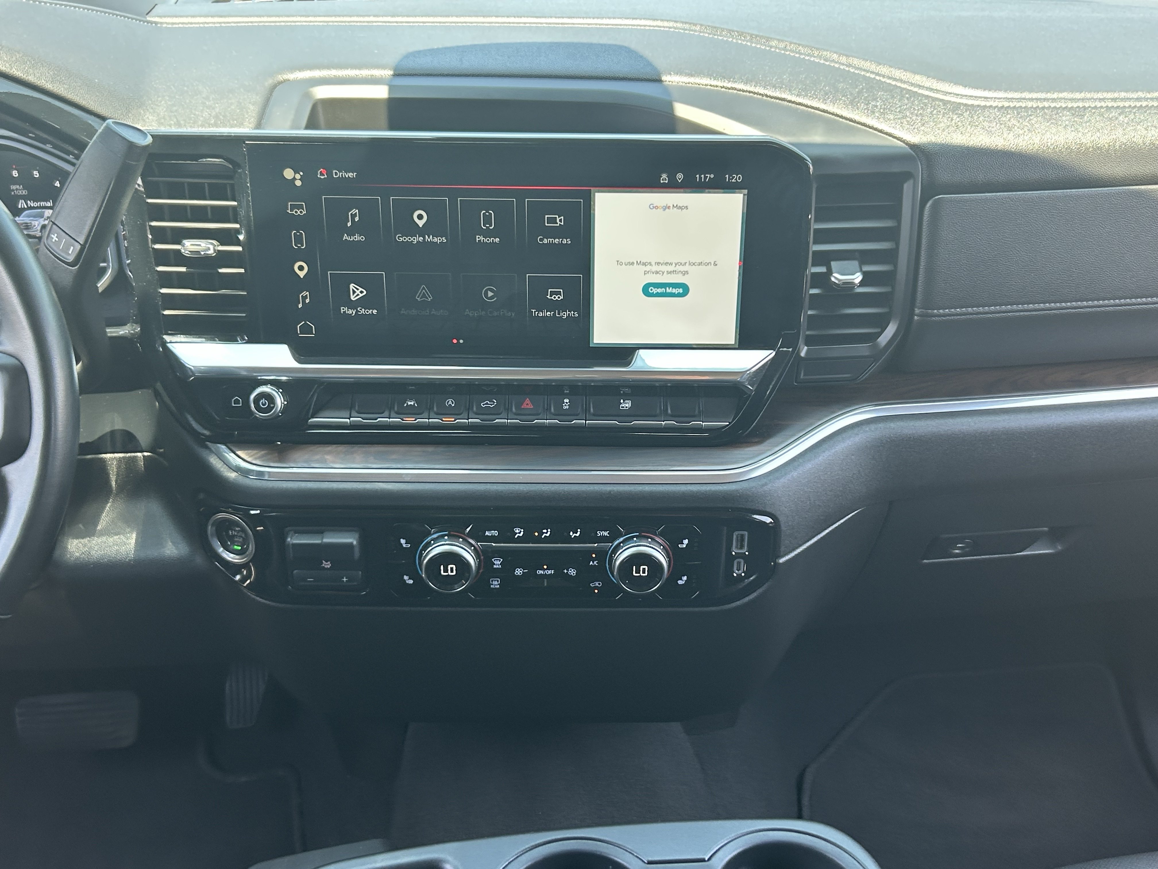 2025 GMC Sierra 1500 SLT - Photo 16