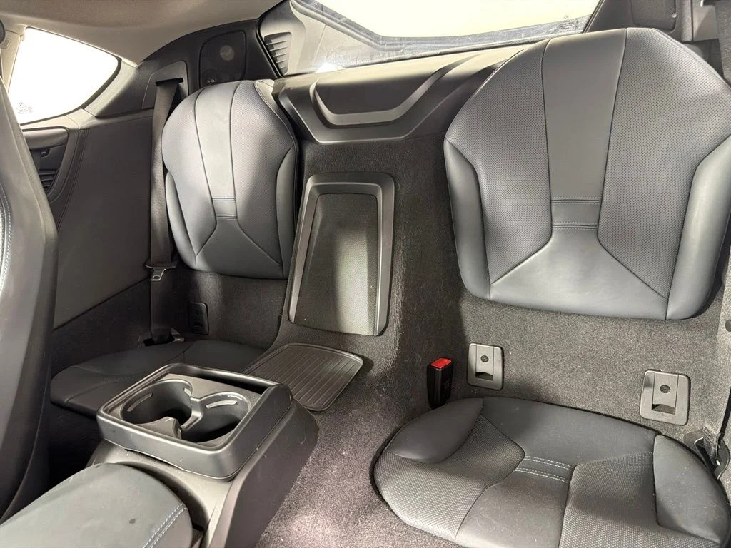 Used 2019 White BMW Base image 17