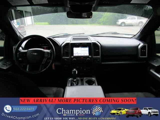 Used 2017 Black Ford  image 12