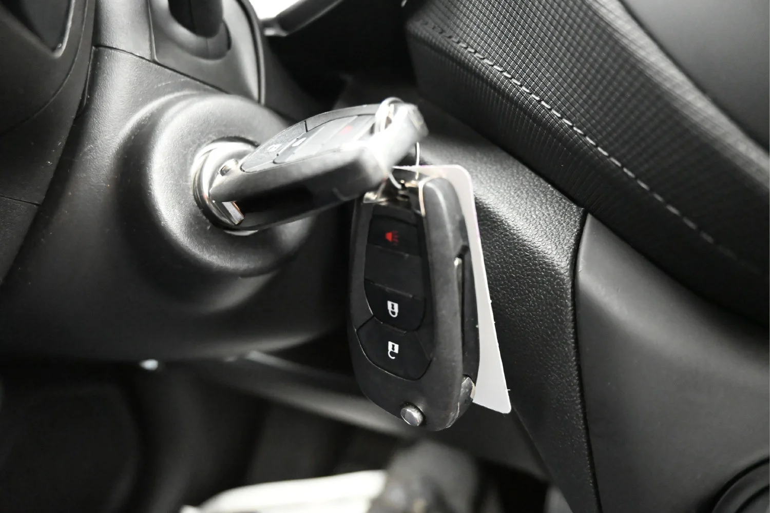 Used 2023 STERLING GRAY METALLIC Chevrolet LS image 22