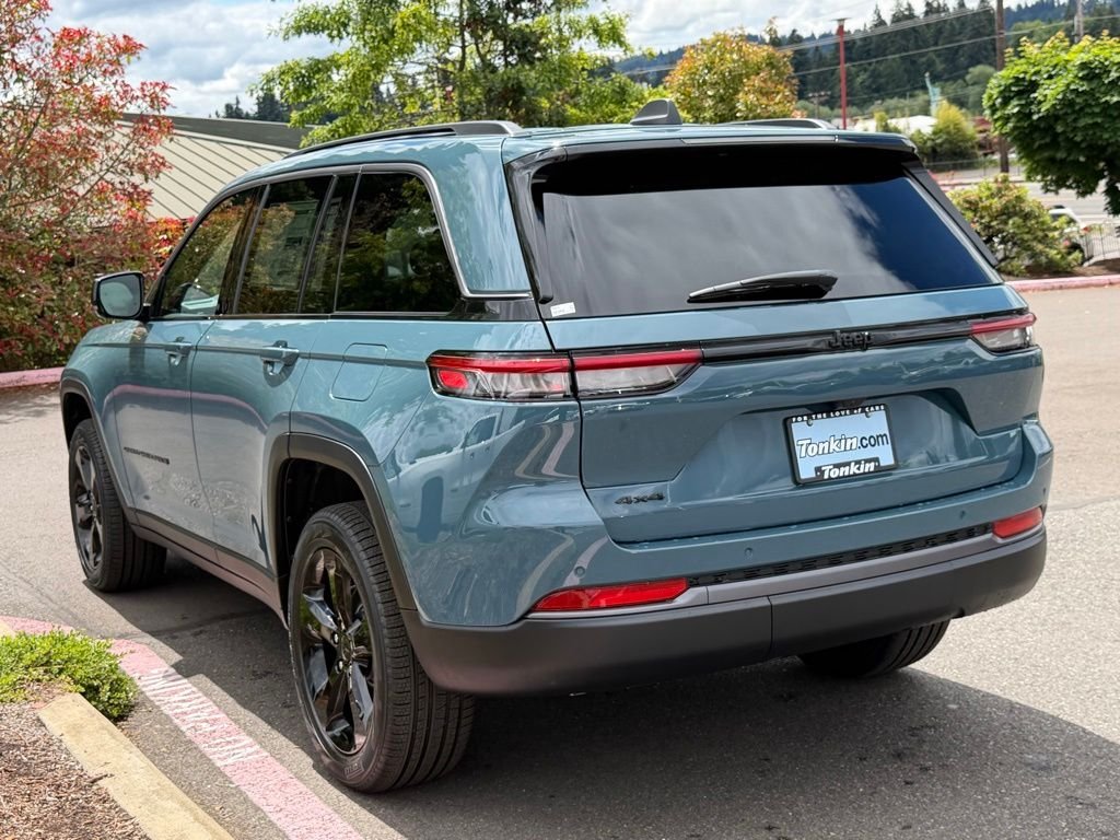 New 2026 Steel Blue Exterior Paint Jeep Limited image 5