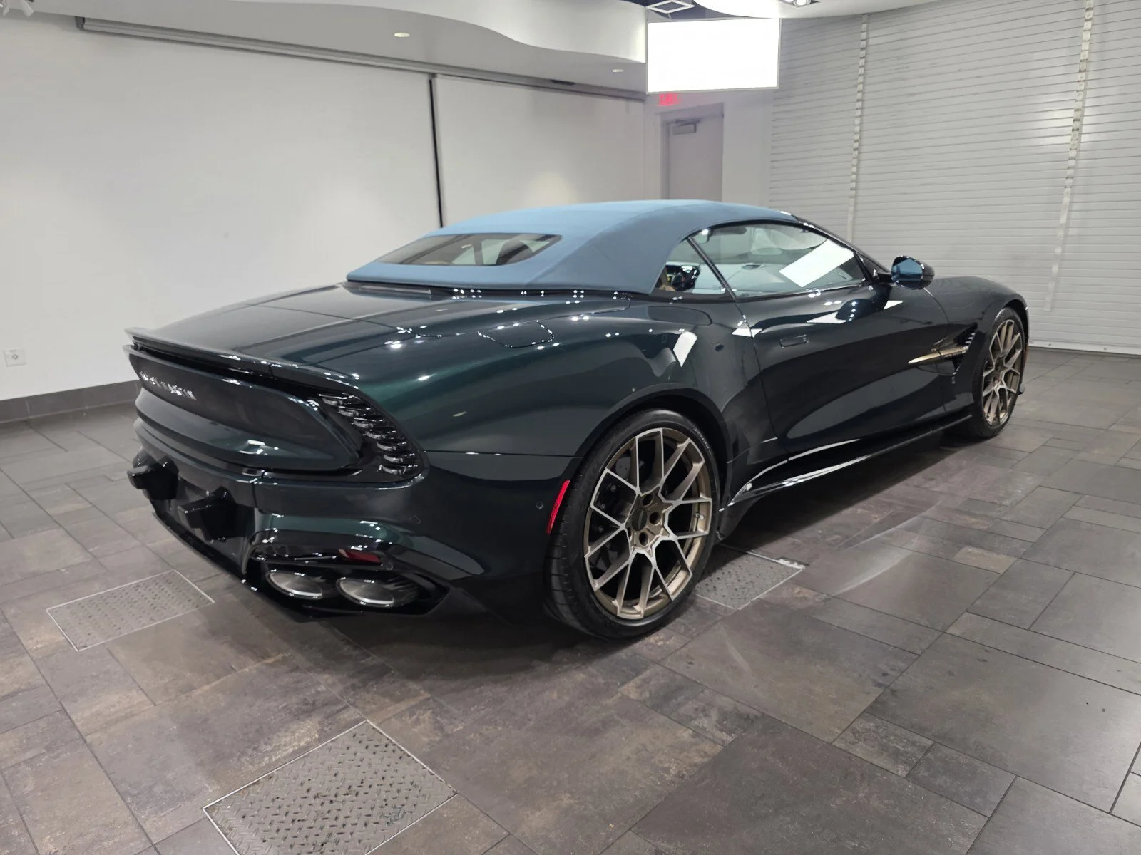 Used 2026 Pentland Green Aston Martin Volante 60th Anniversary Edition image 25