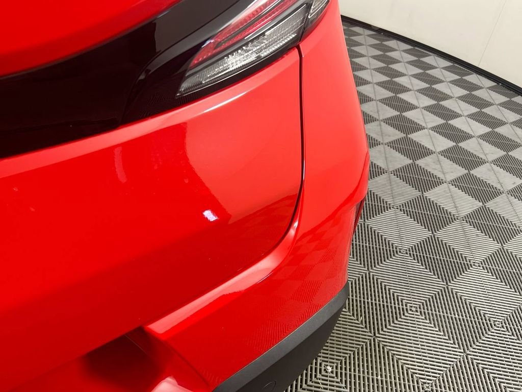 Used 2022 Red Kia LX image 6