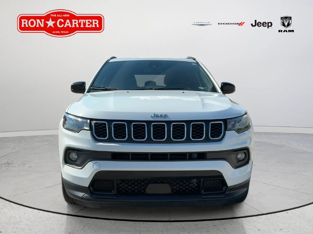Used 2024 Jeep Compass Latitude with VIN 3C4NJDBN9RT117983 for sale in Alvin, TX