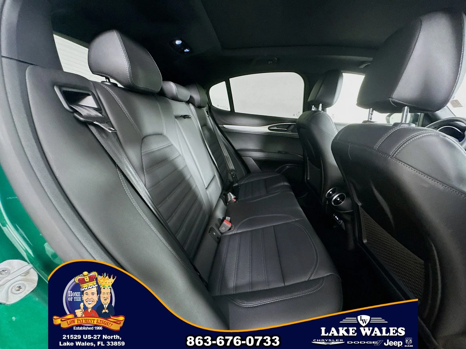 Used 2025  Alfa Romeo  image 29