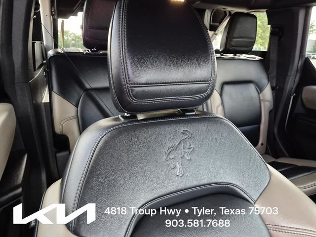 Used 2024 White Ford Wildtrak image 13