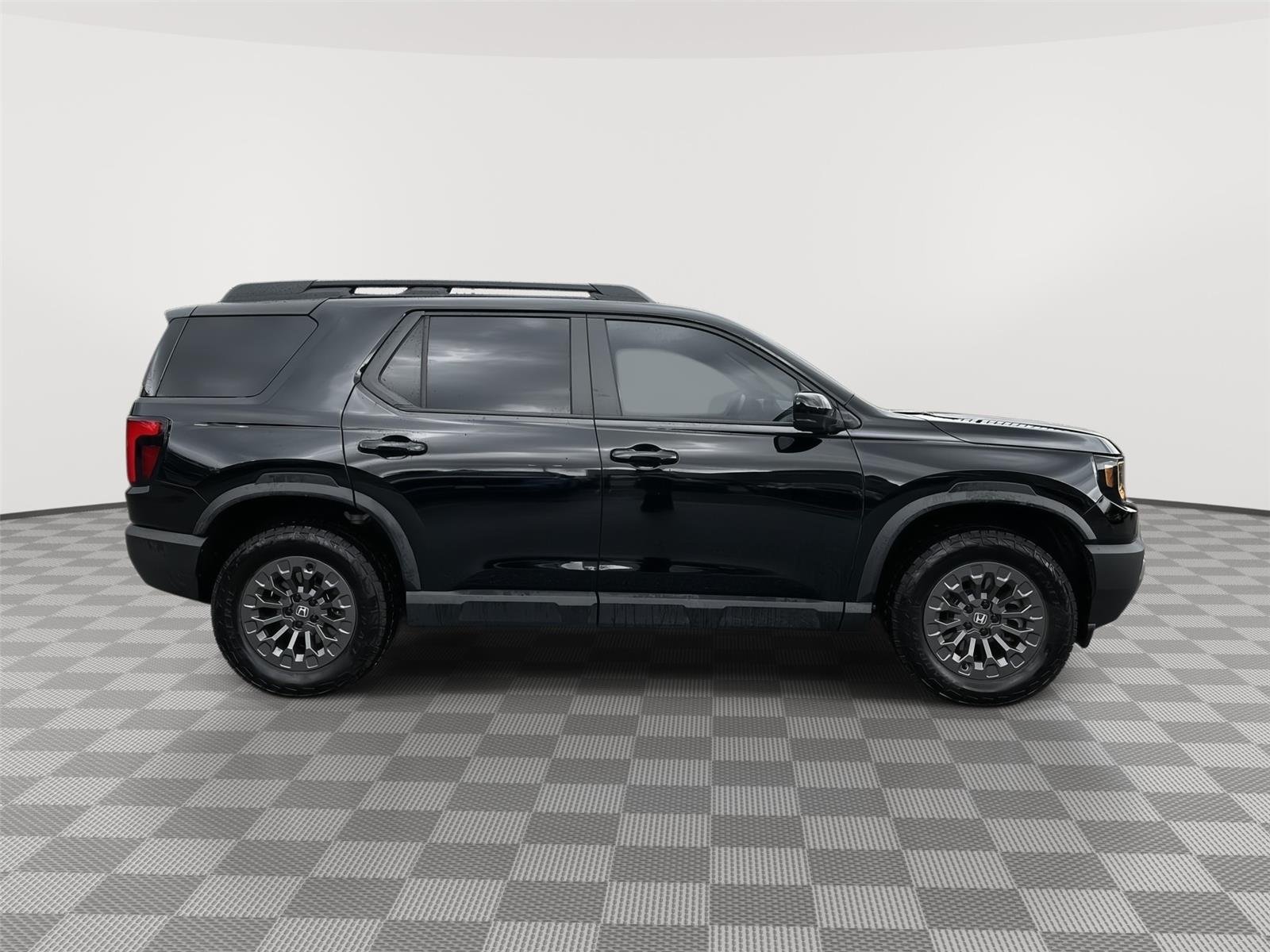 Certified Used 2026 Crystal Black Pearl Honda TrailSport image 5