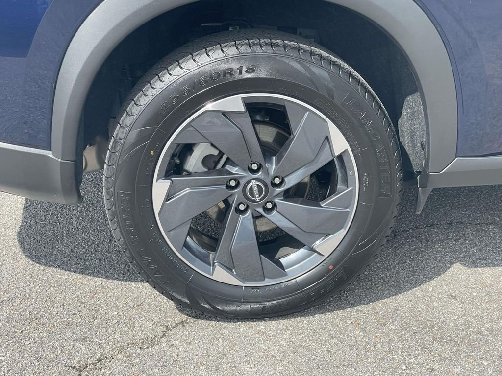 2025 Nissan Rogue SV - Photo 7