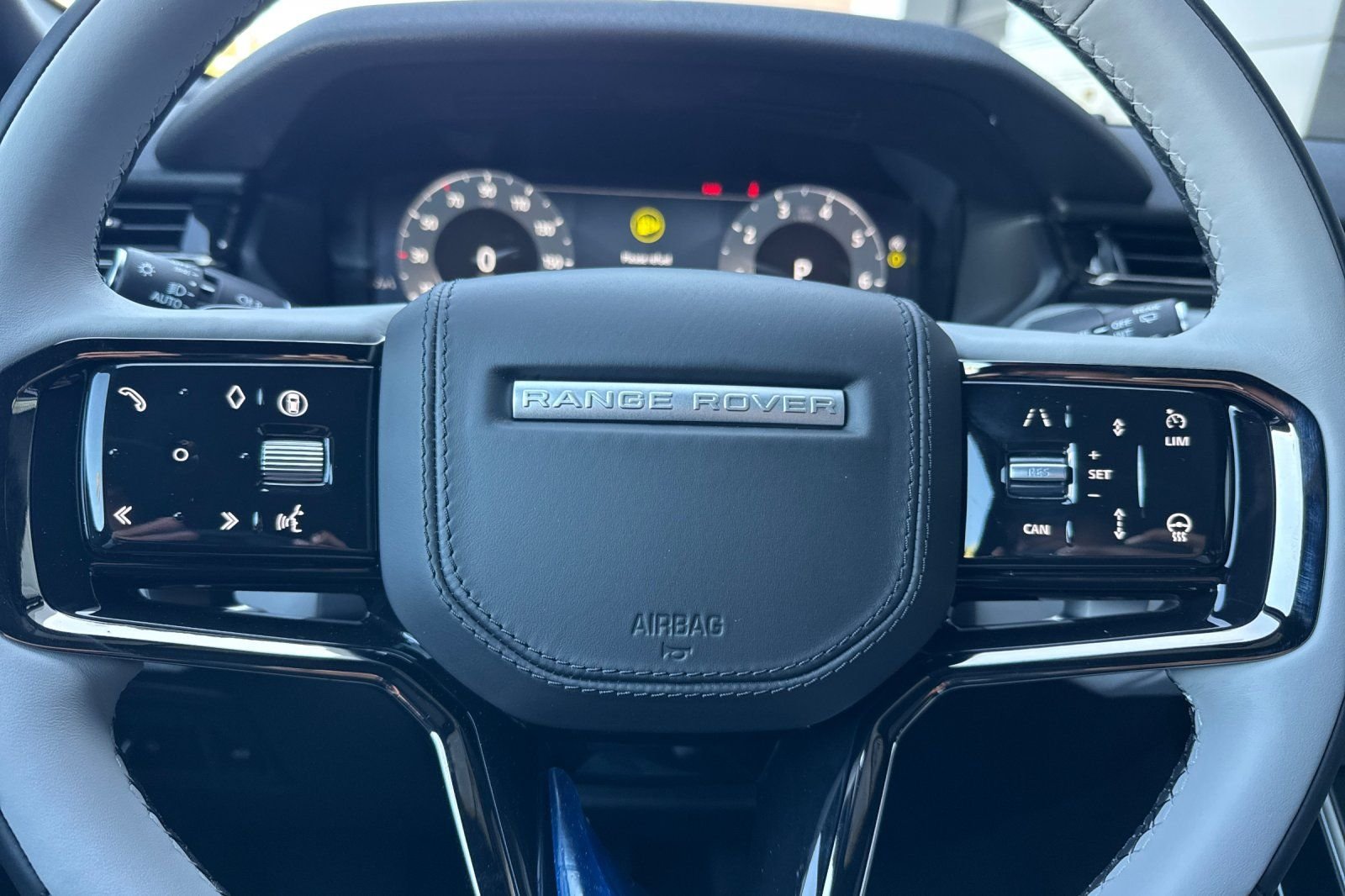 New 2026 Fuji White Land Rover S image 26
