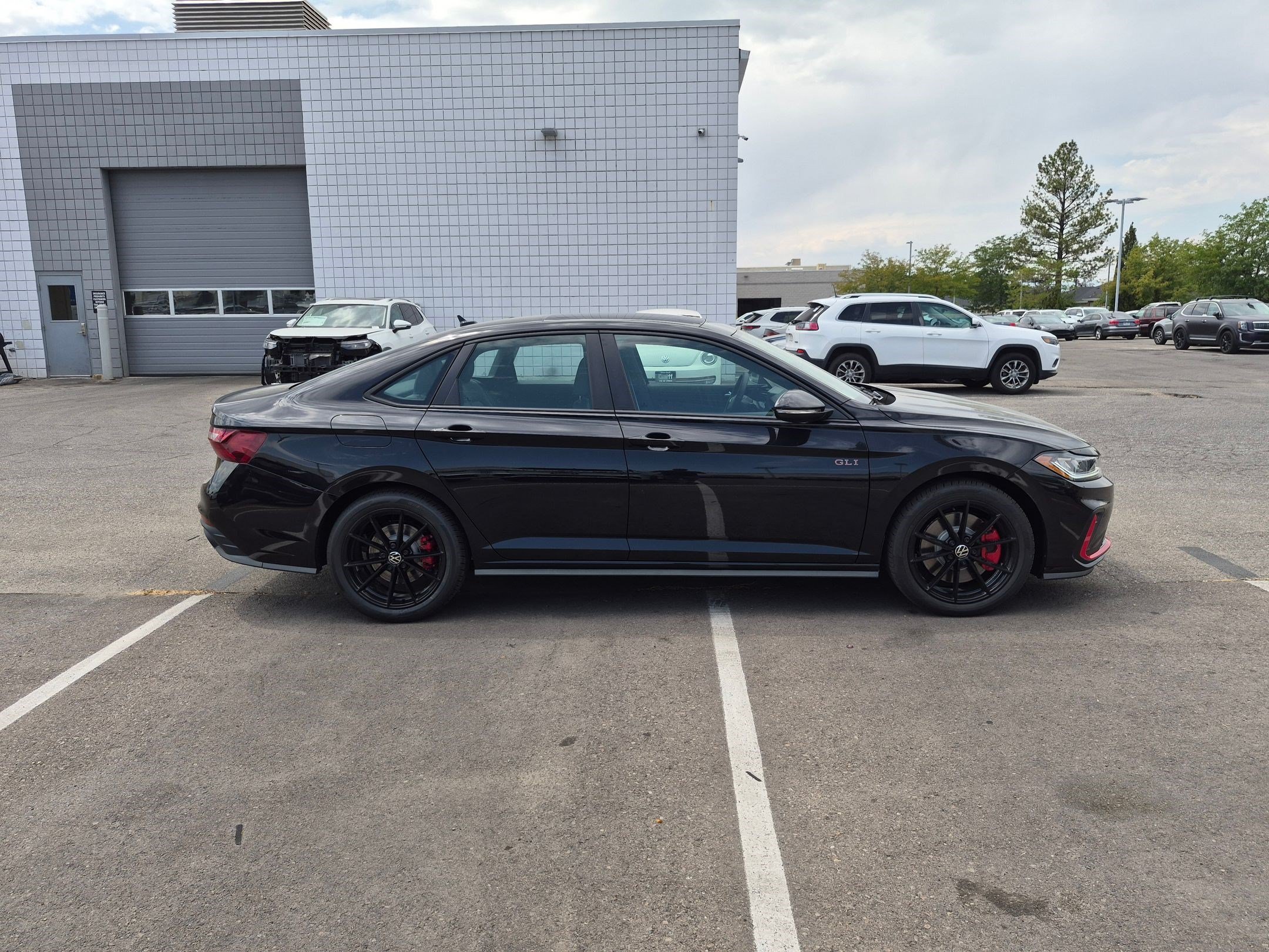 New 2026 Deep Black Pearl Volkswagen Autobahn image 2