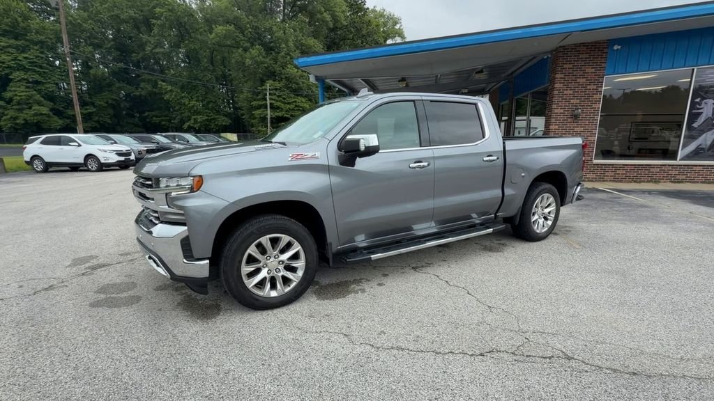 Used 2021 Gray Chevrolet LTZ image 4